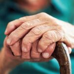 سالمندان و بیمه