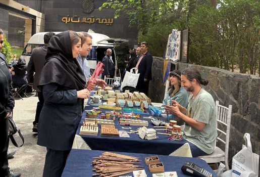 رواق هنر تجارت‌نو